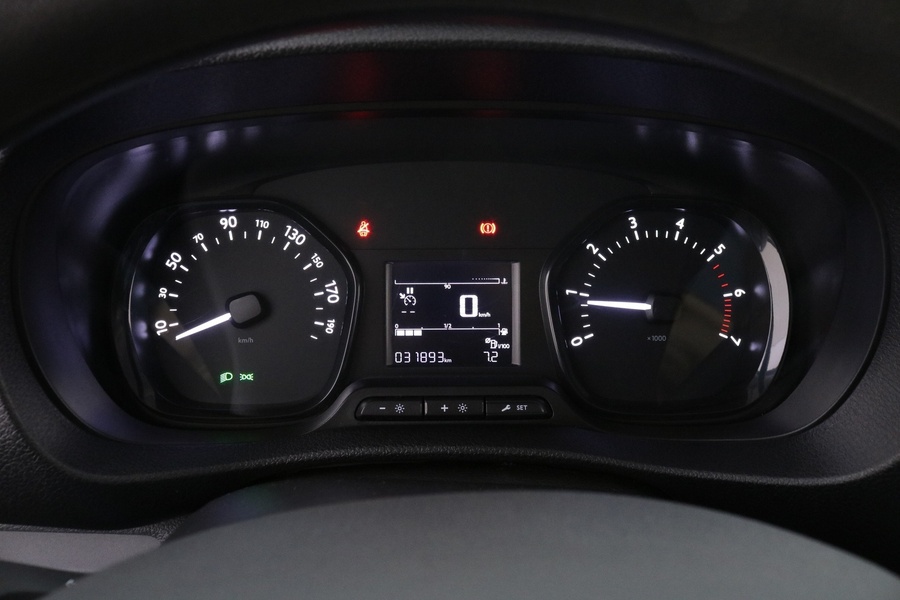 Opel Vivaro vaihtoauto