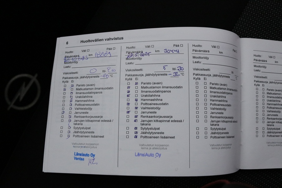 Opel Vivaro vaihtoauto