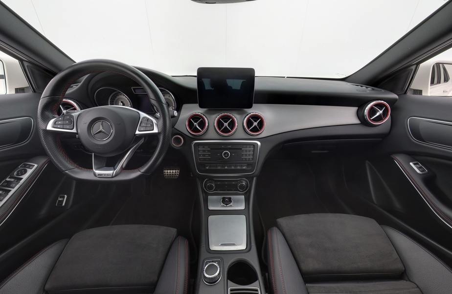 Mercedes-Benz GLA vaihtoauto