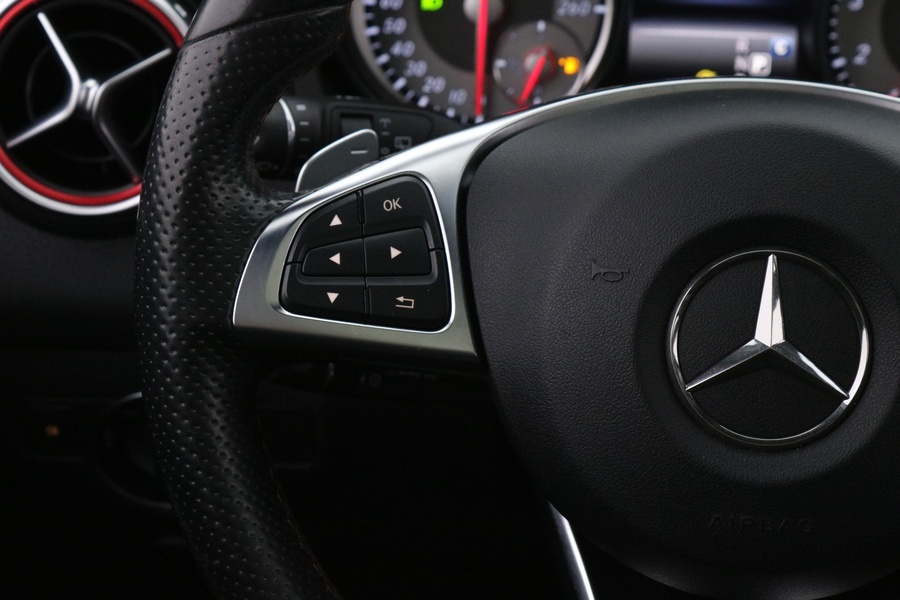 Mercedes-Benz GLA vaihtoauto