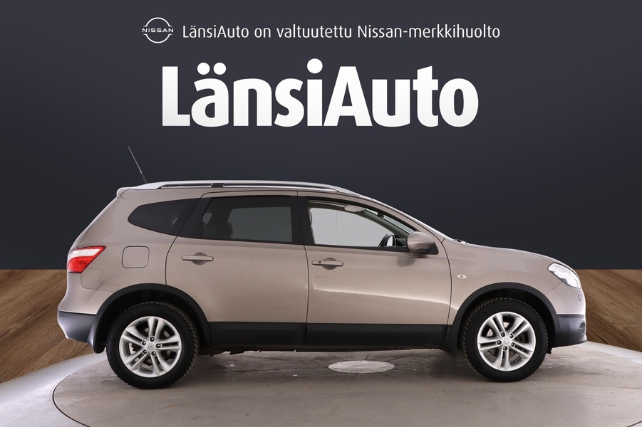 Nissan Qashqai+2 vaihtoauto