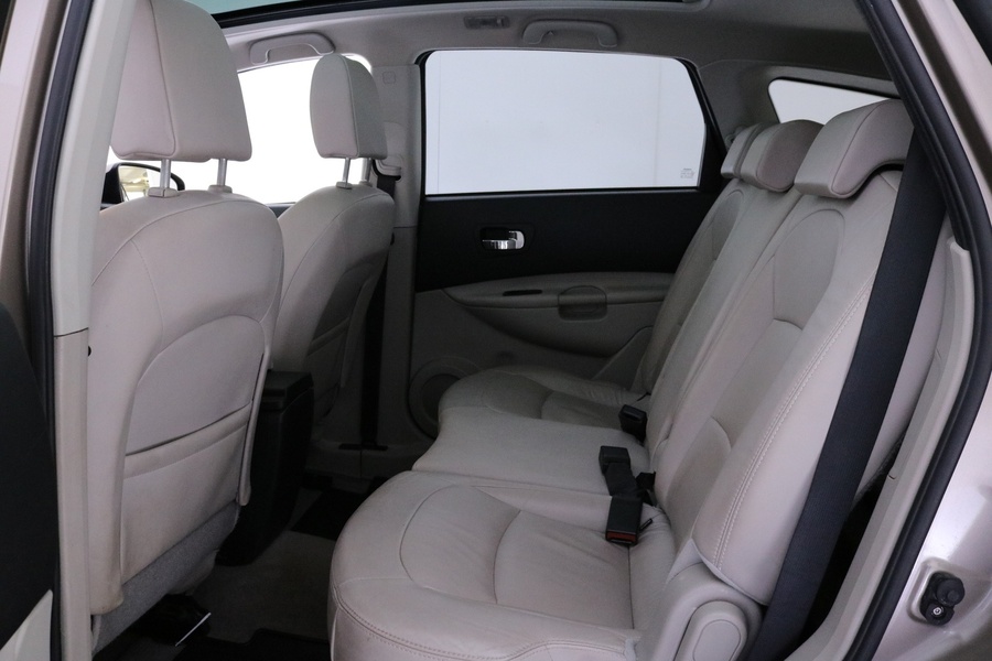 Nissan Qashqai+2 vaihtoauto