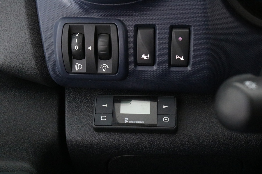 Opel Vivaro vaihtoauto