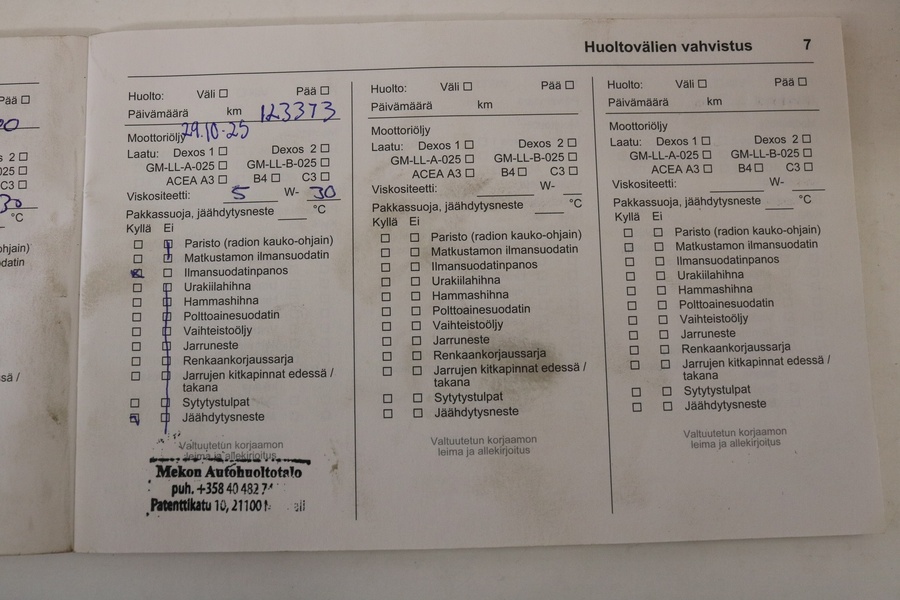 Opel Vivaro vaihtoauto