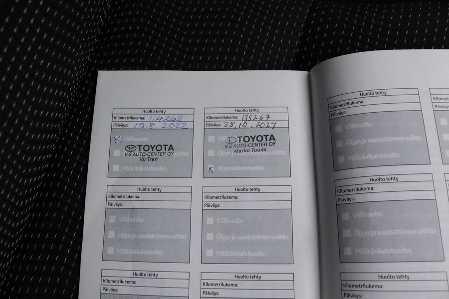 Toyota Auris vaihtoauto