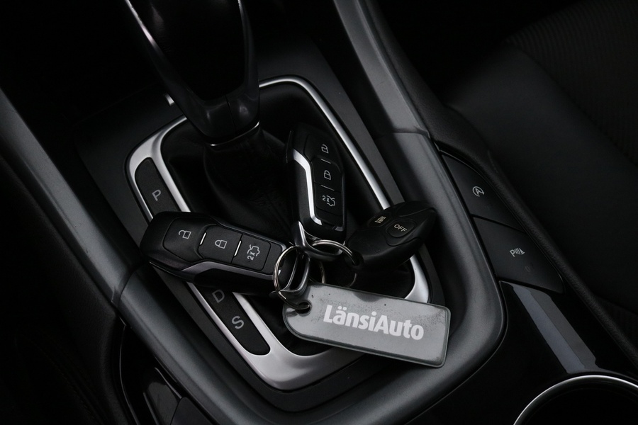 Ford Mondeo vaihtoauto