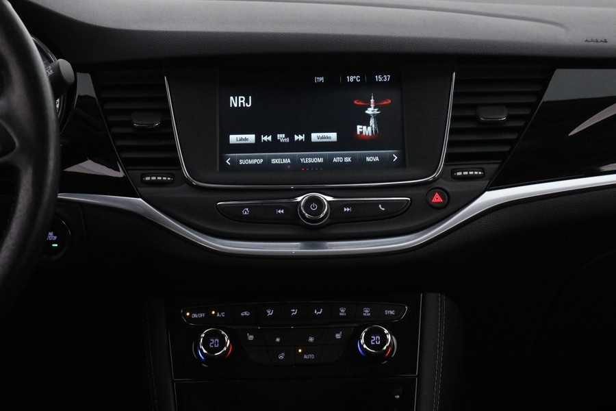 Opel Astra vaihtoauto