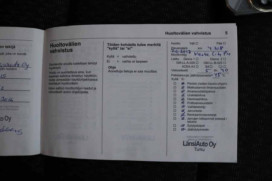 Opel Astra vaihtoauto