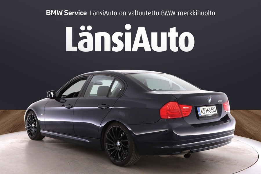 BMW 320 vaihtoauto