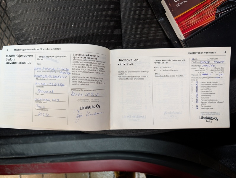 Opel Astra vaihtoauto