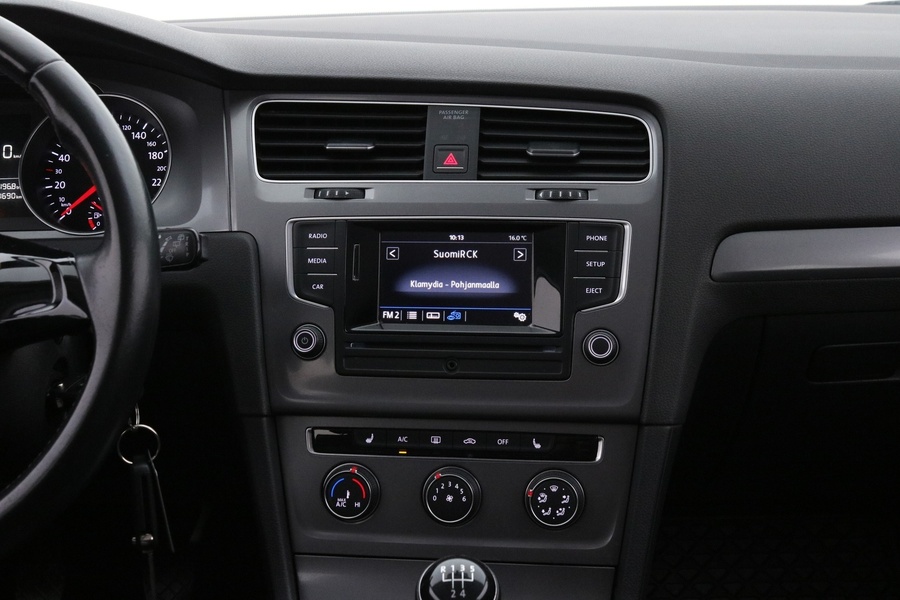 Volkswagen Golf vaihtoauto