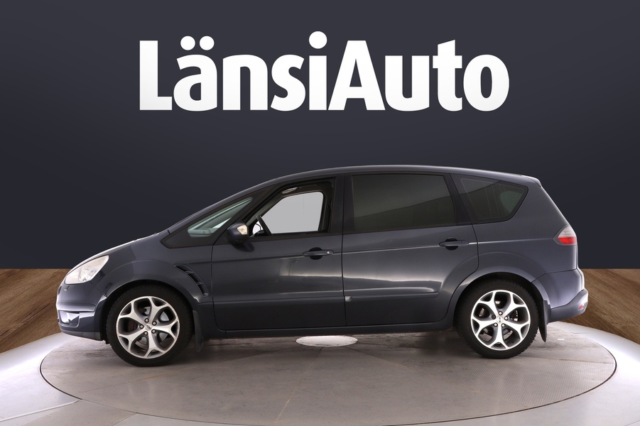 Ford S-MAX vaihtoauto
