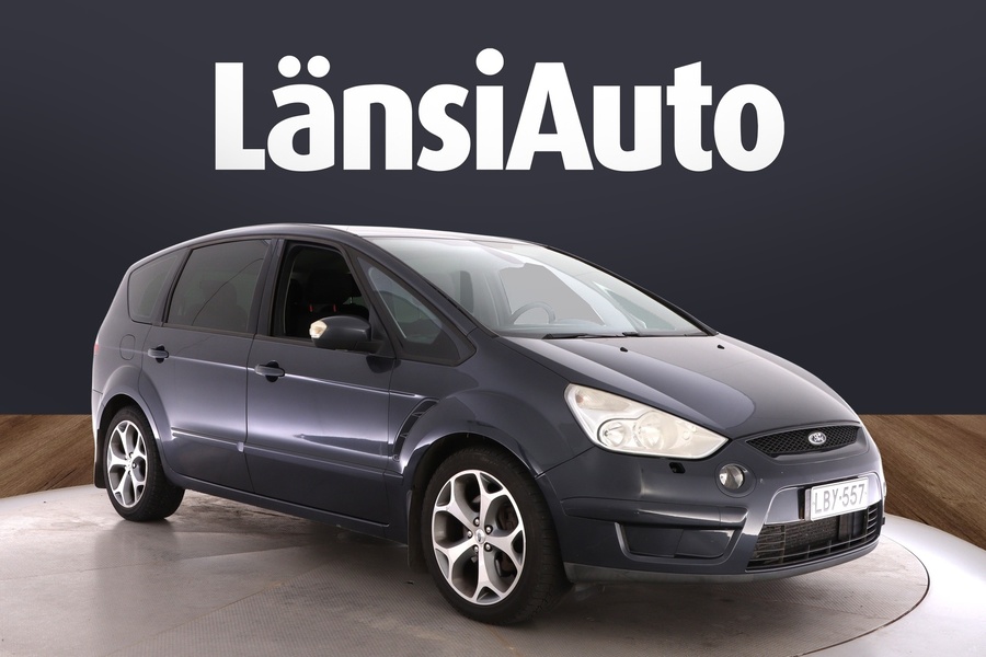 Ford S-MAX vaihtoauto