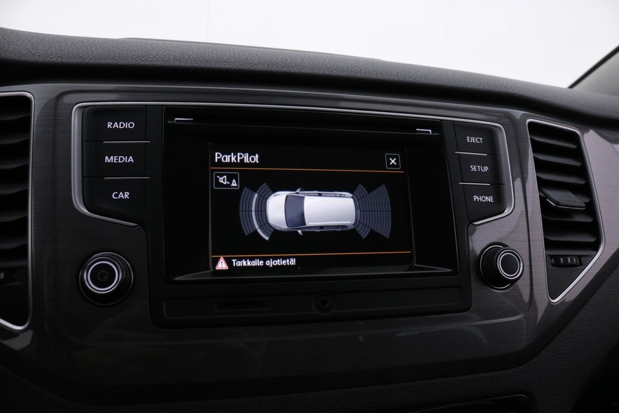 Volkswagen Golf Sportsvan vaihtoauto