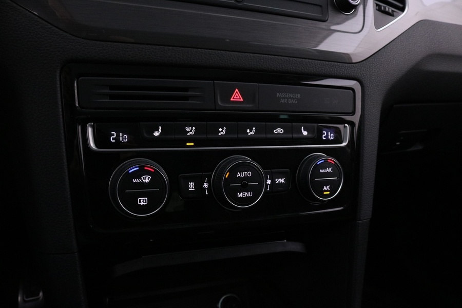 Volkswagen Golf Sportsvan vaihtoauto