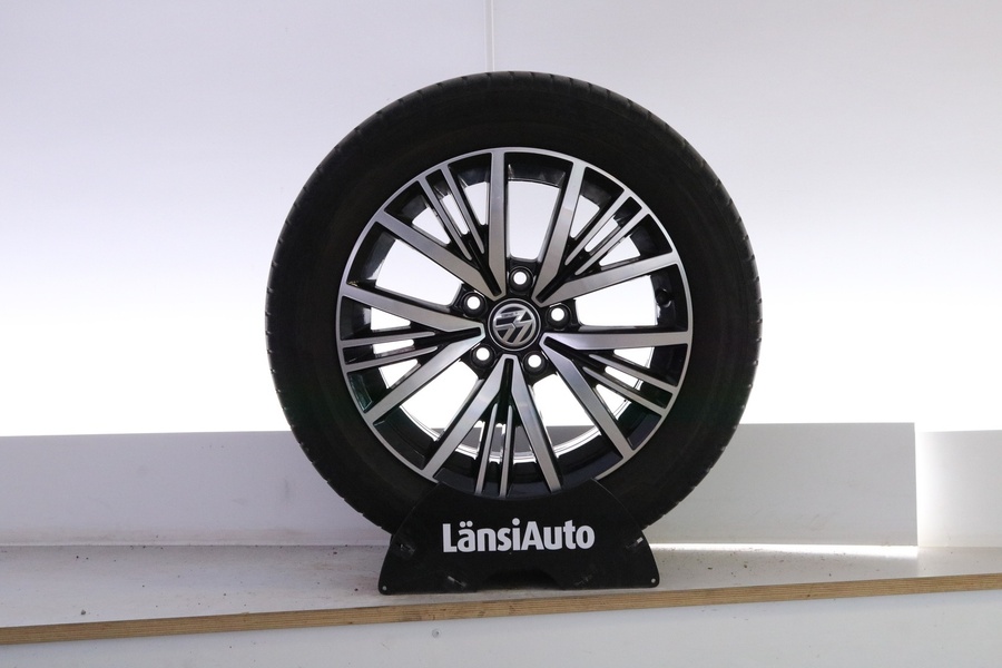 Volkswagen Golf Sportsvan vaihtoauto