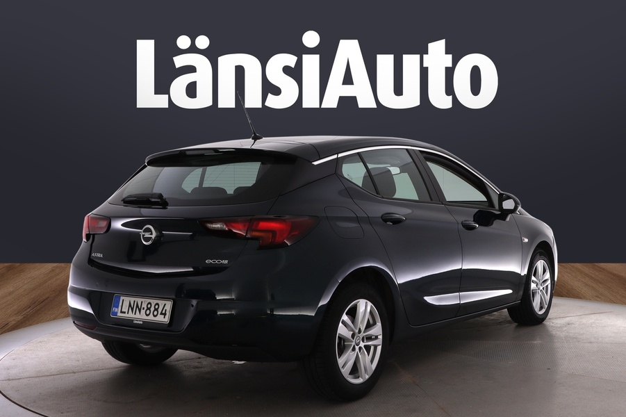 Opel Astra vaihtoauto