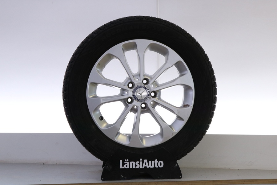 Mercedes-Benz GLA vaihtoauto