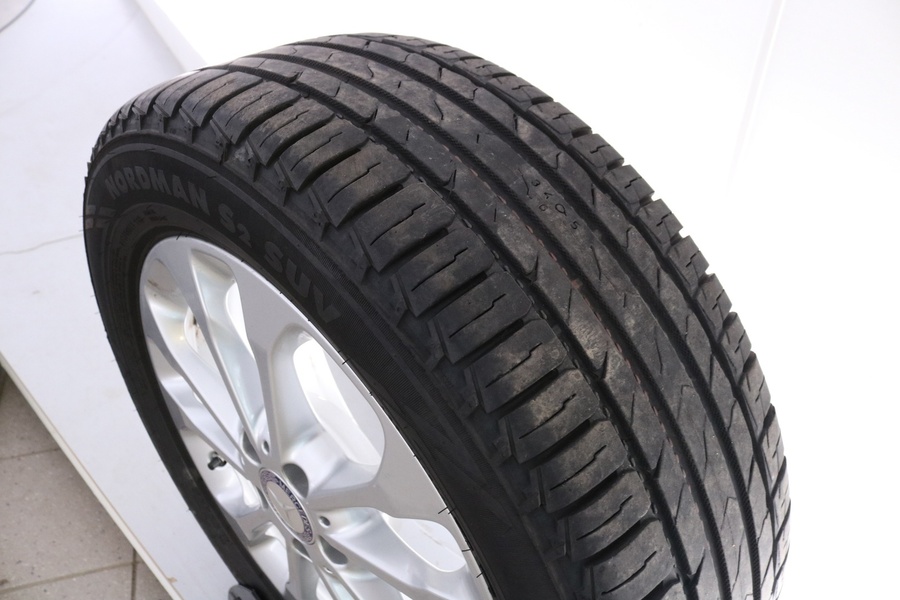 Mercedes-Benz GLA vaihtoauto