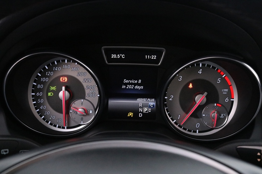 Mercedes-Benz GLA vaihtoauto