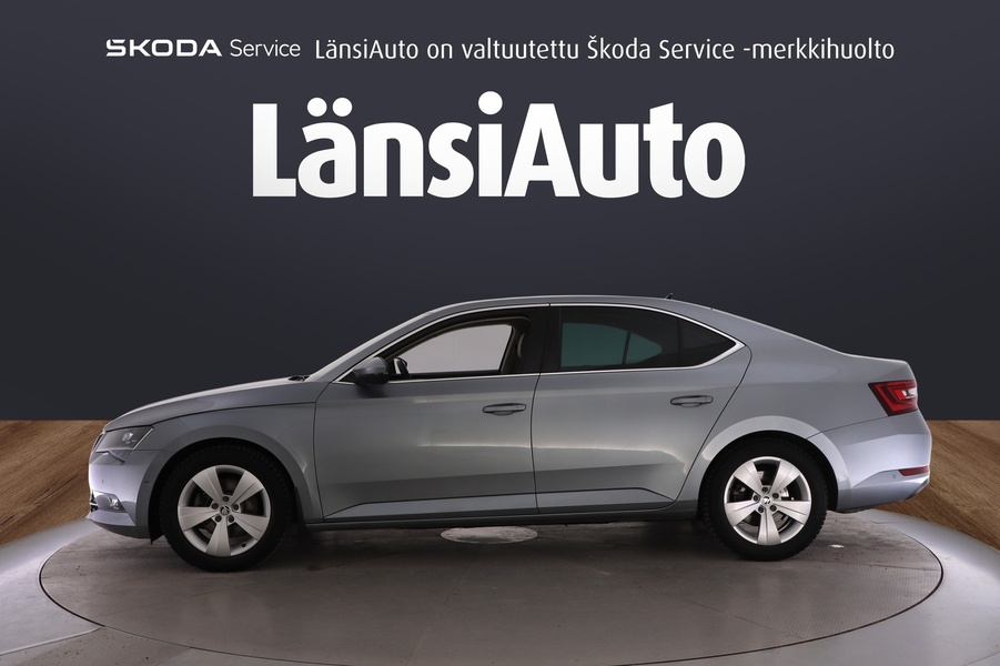 Skoda Superb vaihtoauto