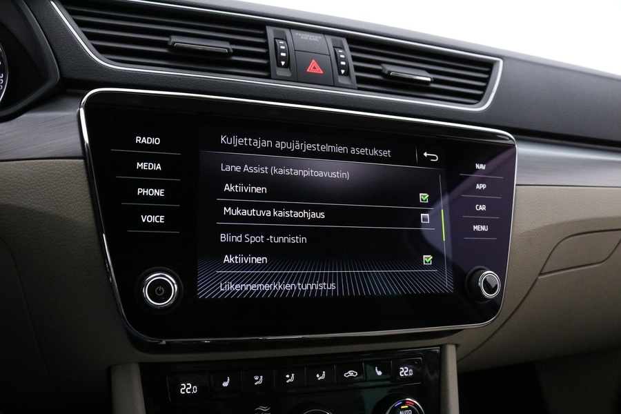 Skoda Superb vaihtoauto