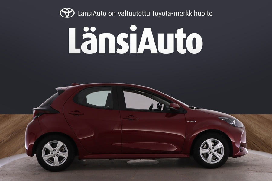 Toyota Yaris vaihtoauto