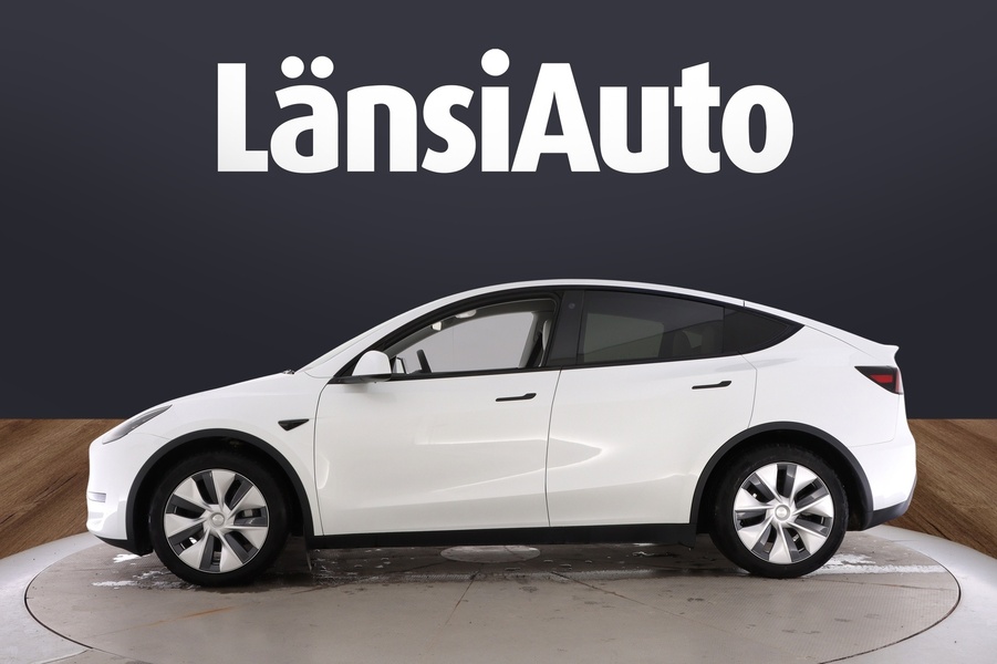 Tesla Model Y vaihtoauto