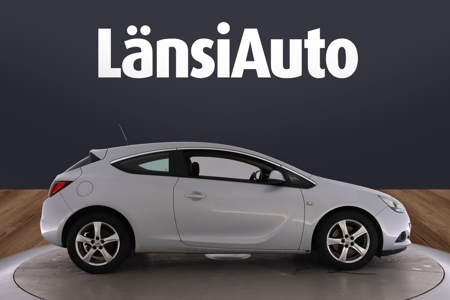 Opel Astra vaihtoauto