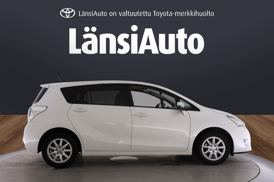 Toyota Verso vaihtoauto