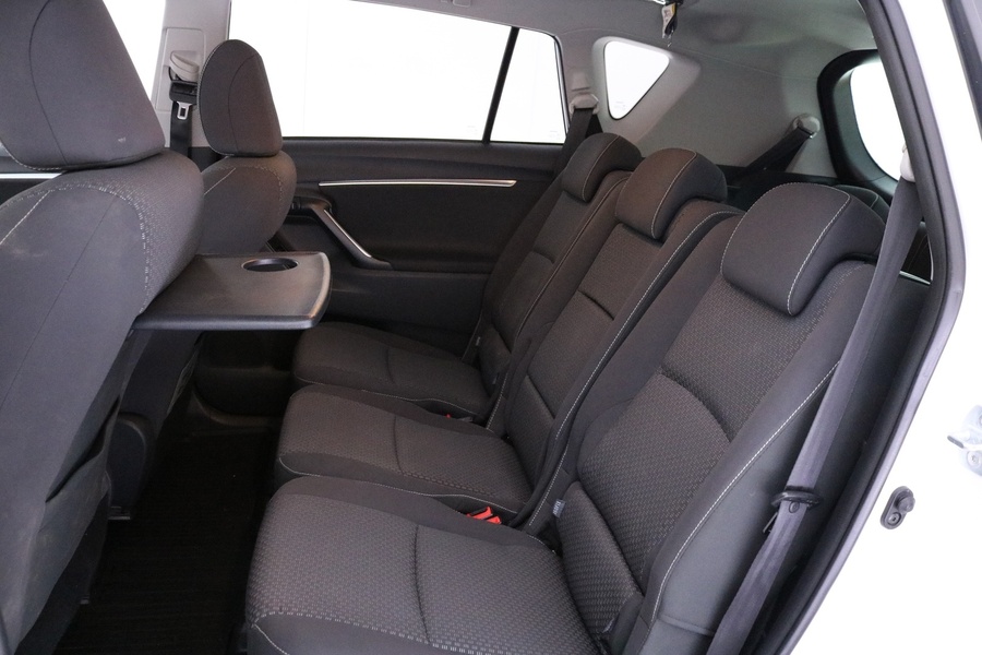 Toyota Verso vaihtoauto