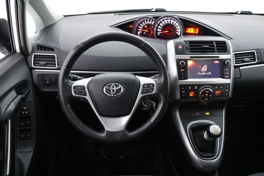 Toyota Verso vaihtoauto