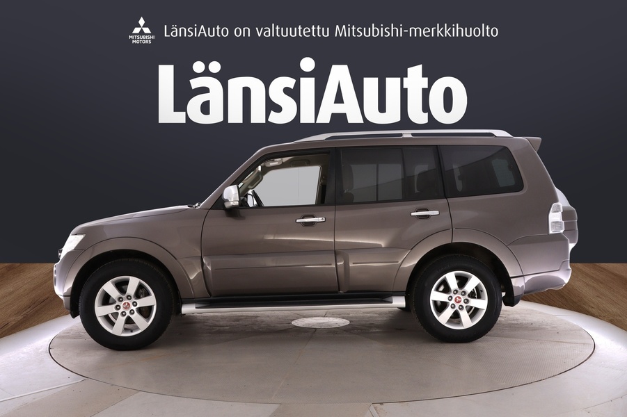 Mitsubishi Pajero vaihtoauto