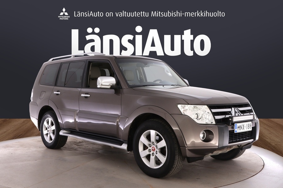 Mitsubishi Pajero vaihtoauto