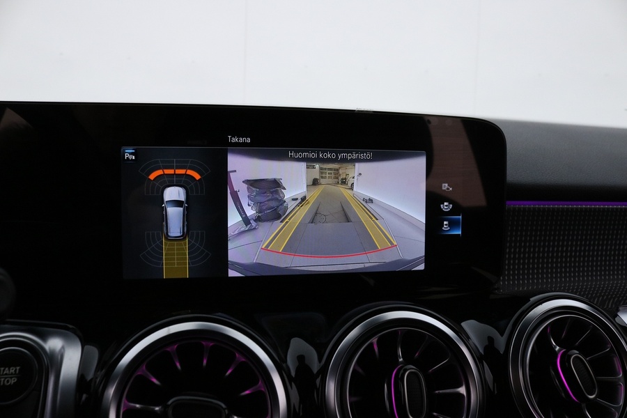 Mercedes-Benz EQB vaihtoauto