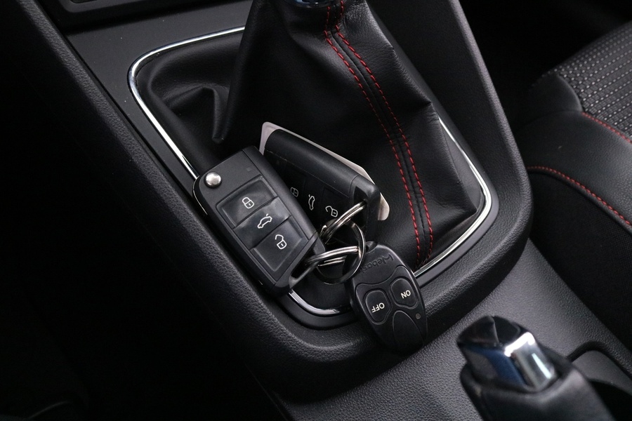 SEAT Leon vaihtoauto