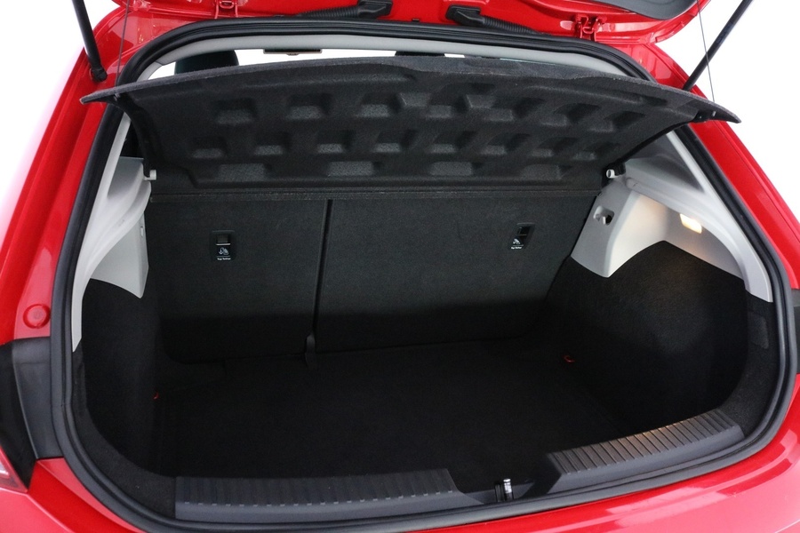 SEAT Leon vaihtoauto