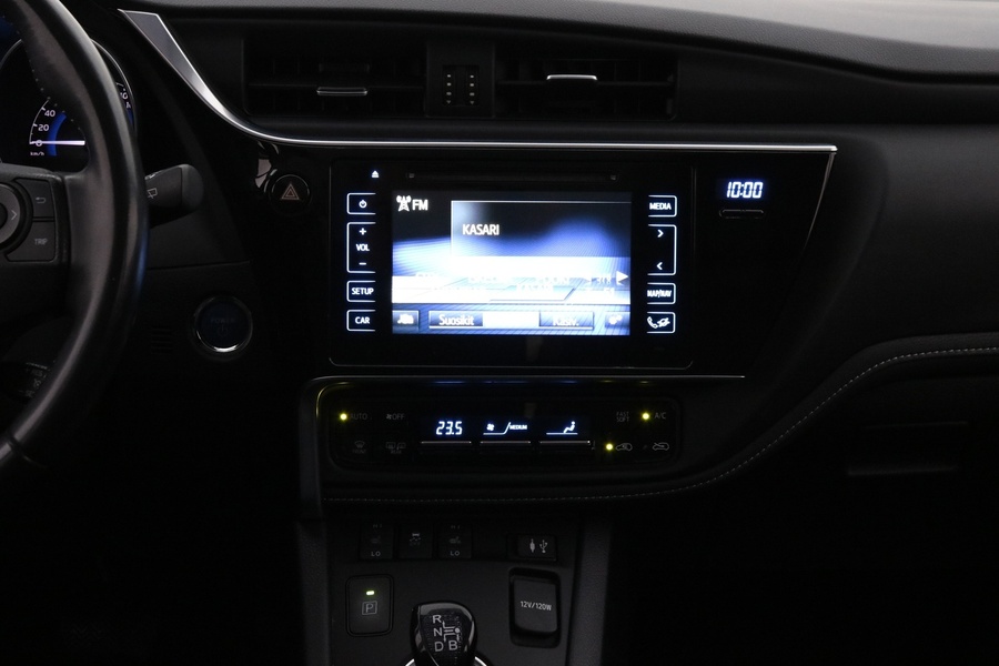 Toyota Auris vaihtoauto