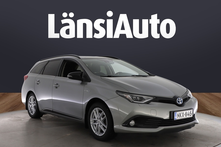 Toyota Auris vaihtoauto