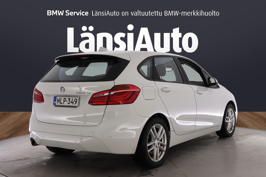 BMW 225 vaihtoauto