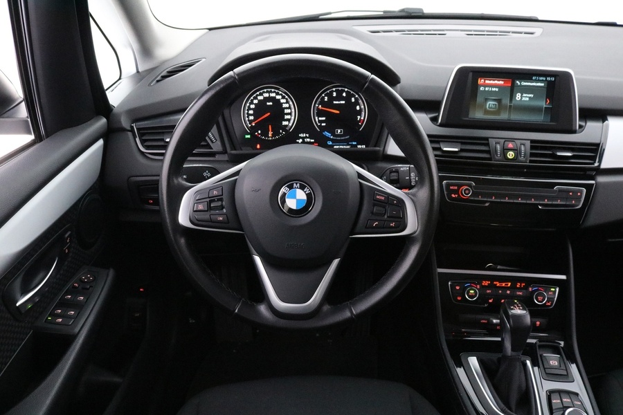 BMW 225 vaihtoauto