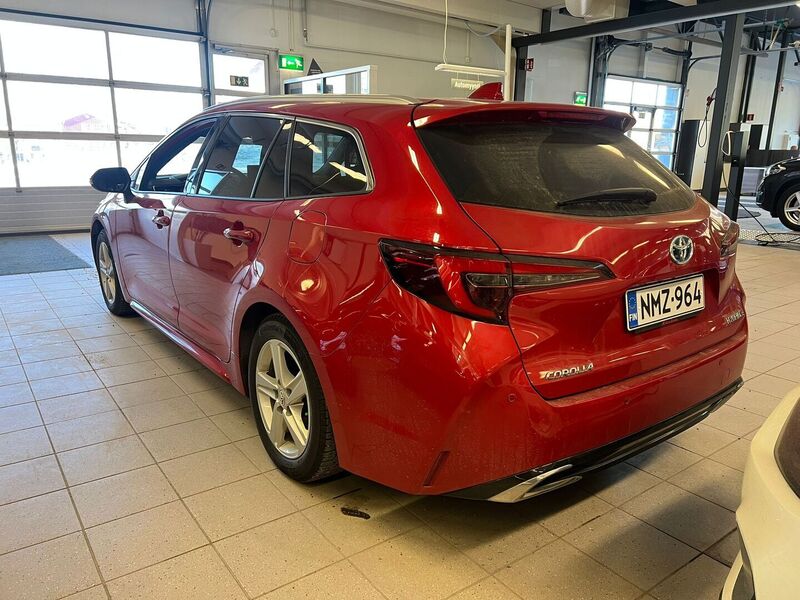 Toyota Corolla vaihtoauto