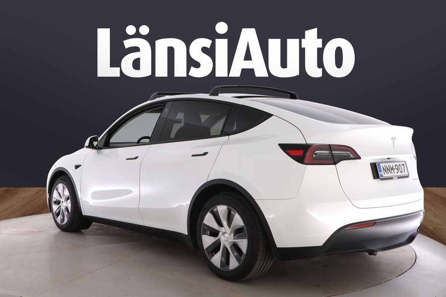 Tesla Model Y vaihtoauto