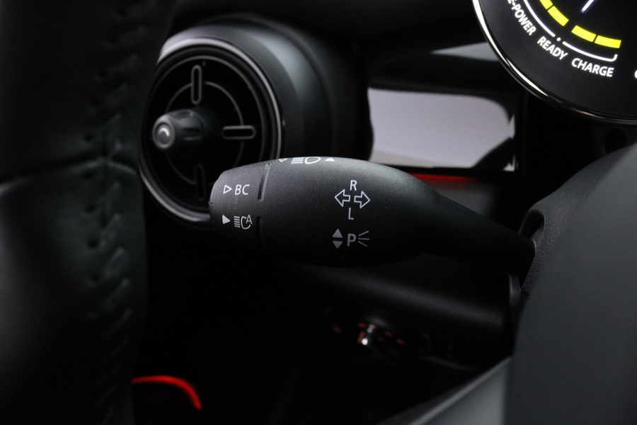 Mini Cooper vaihtoauto