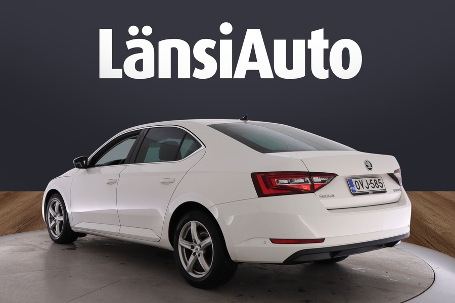 Skoda Superb vaihtoauto