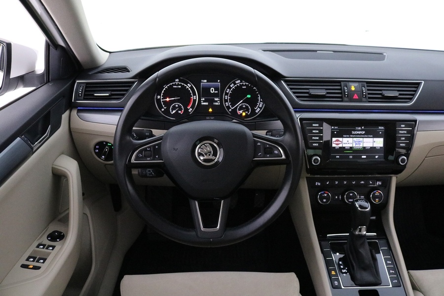 Skoda Superb vaihtoauto