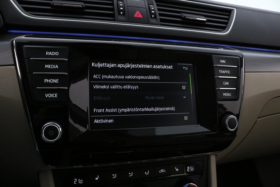 Skoda Superb vaihtoauto