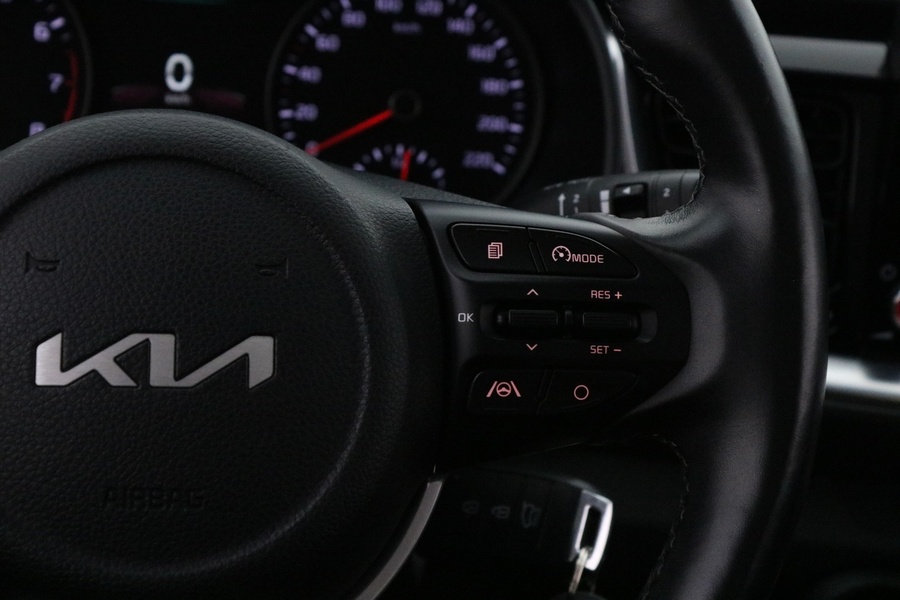 Kia Stonic vaihtoauto