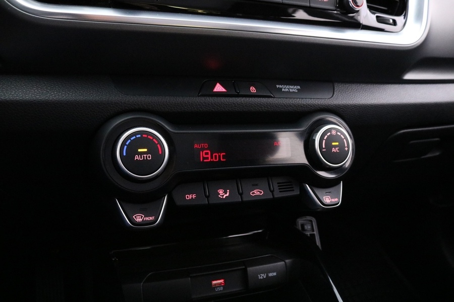 Kia Stonic vaihtoauto