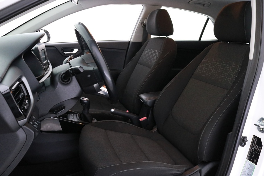 Kia Rio vaihtoauto
